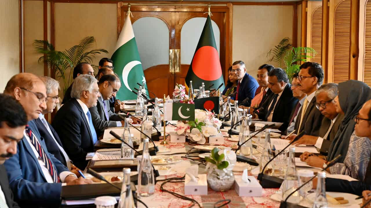 একাত্তরের অমীমাংসিত ইস্যু আগে দুইবার সমাধান হয়েছে: পাকিস্তানের উপপ্রধানমন্ত্রী