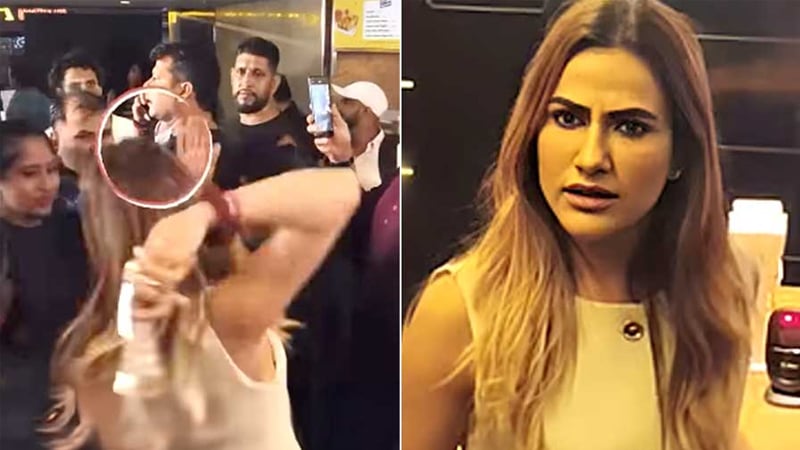 সিনেমার প্রিমিয়ারে পরিচালককে জুতা মারলেন অভিনেত্রী