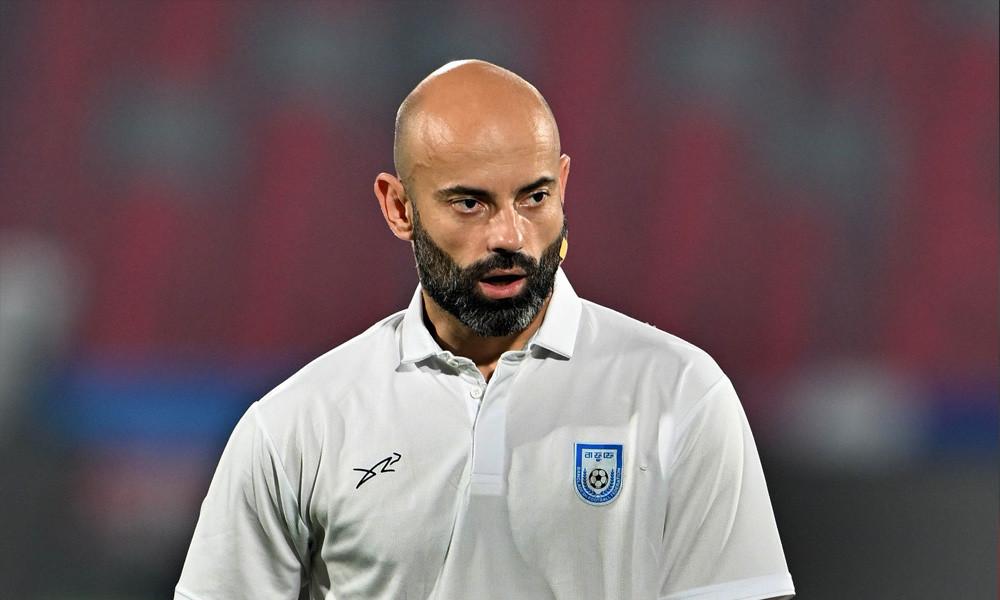 কাবরেরা অধ্যায় শেষ, নতুন কোচ খুঁজছে বাফুফে