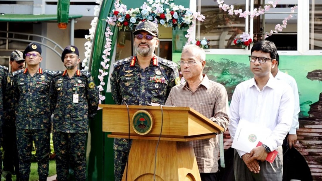 প্রতিটি ভোটকেন্দ্রে ৩ অস্ত্রধারীসহ ১৩ জন আনসার নিয়োজিত থাকবে: স্বরাষ্ট্র উপদেষ্টা
